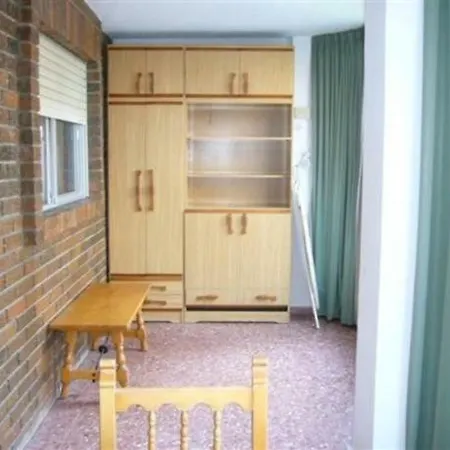 アパート Alhambra - Arena *